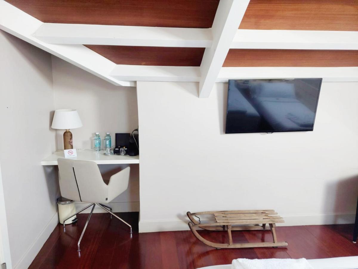 Hotel O Semaforo ฟินิสแตร์เร ภายนอก รูปภาพ